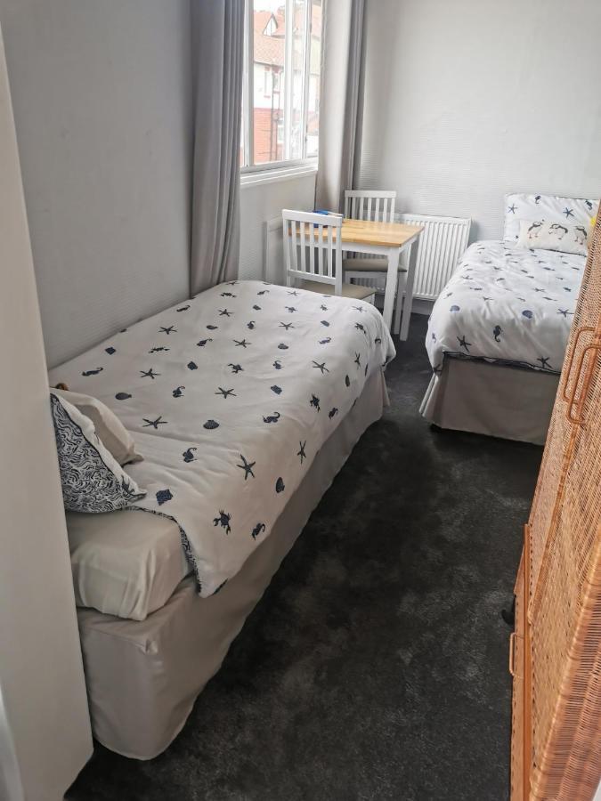 Rooms@No.9 Scarborough Extérieur photo